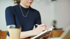 仕事とプライベートのバランスとは？メリハリをつける方法をご紹介